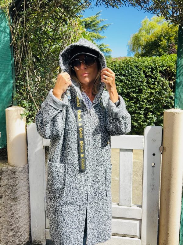 Manteau bouclette capuche gris chine – Image 3
