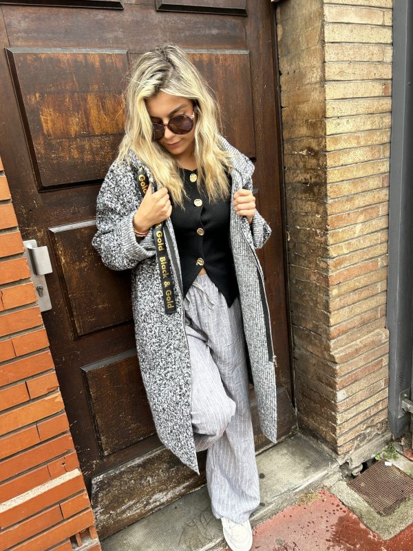 Manteau bouclette capuche gris chine – Image 2